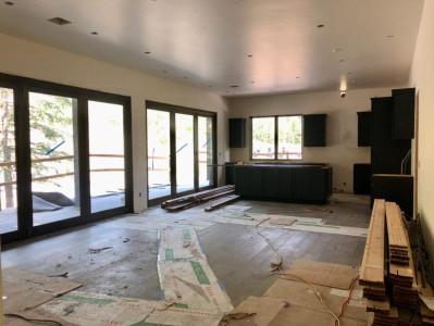 Great Room With 24' Wall Of Windows, Opening To The Slope!