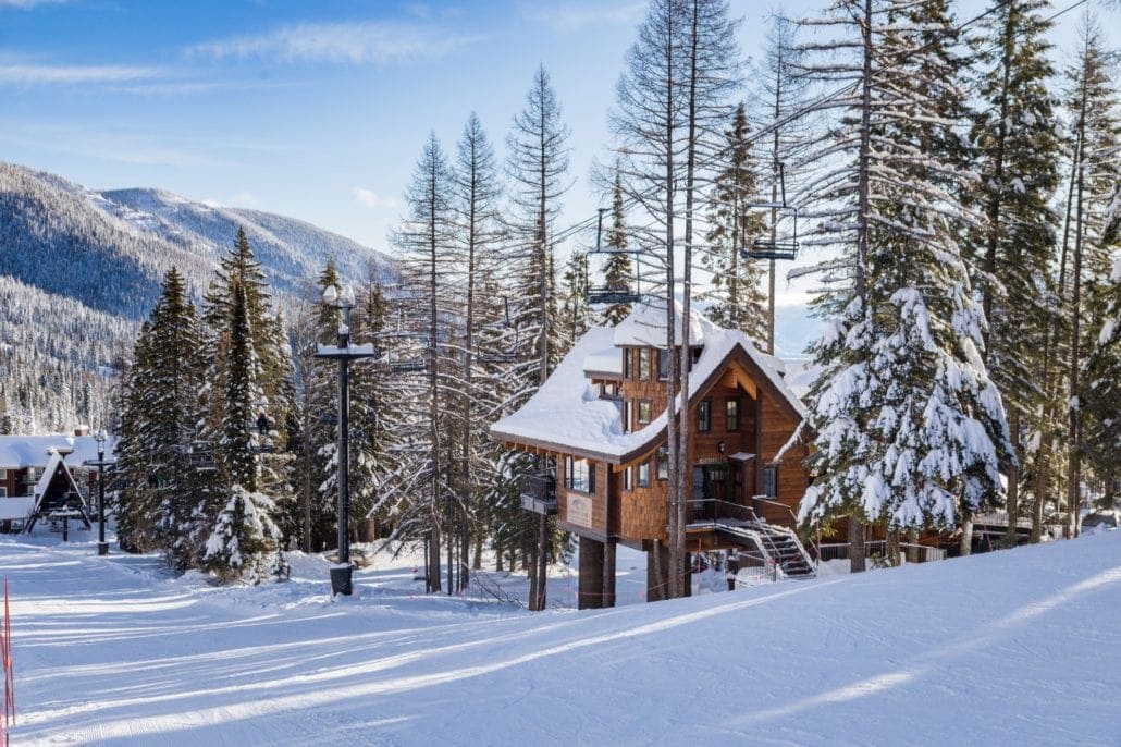 Ponderosa Treehouse At Snow Bear: Whitefish Mountain Treehouse Rental